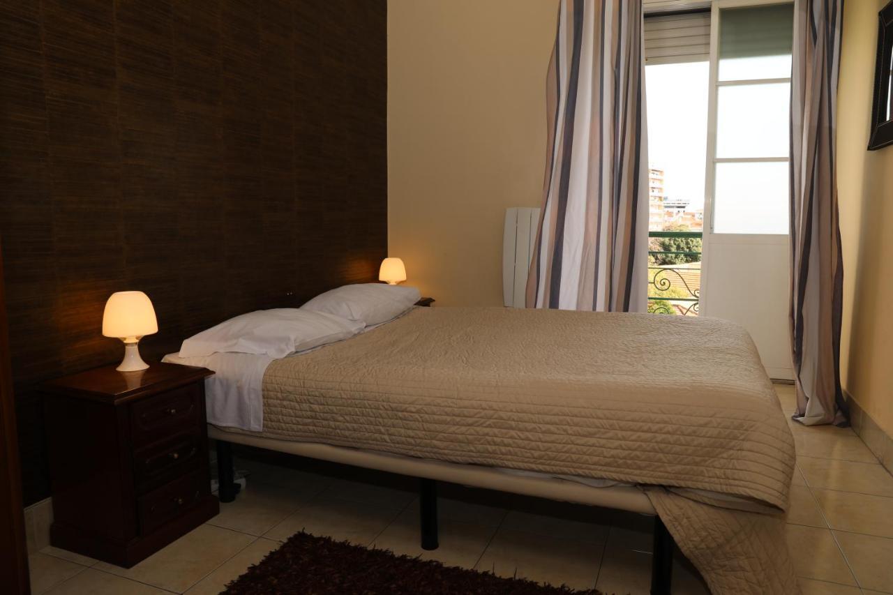 V Dinastia Hotell Lisboa Eksteriør bilde