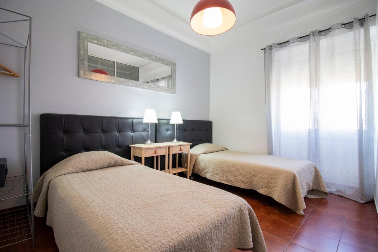 V Dinastia Hotell Lisboa Eksteriør bilde