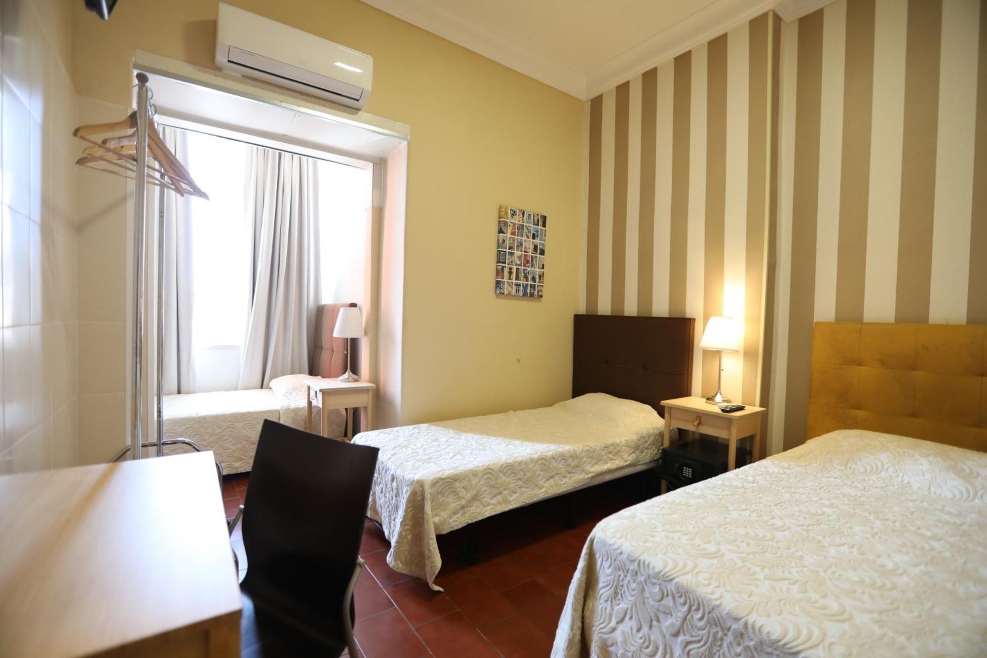 V Dinastia Hotell Lisboa Eksteriør bilde