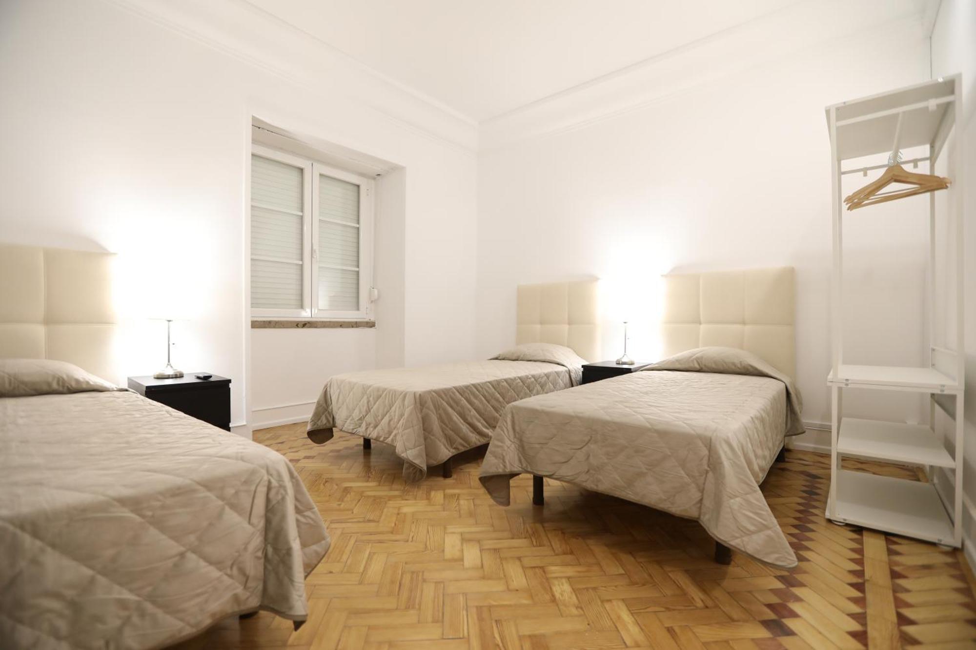 V Dinastia Hotell Lisboa Eksteriør bilde